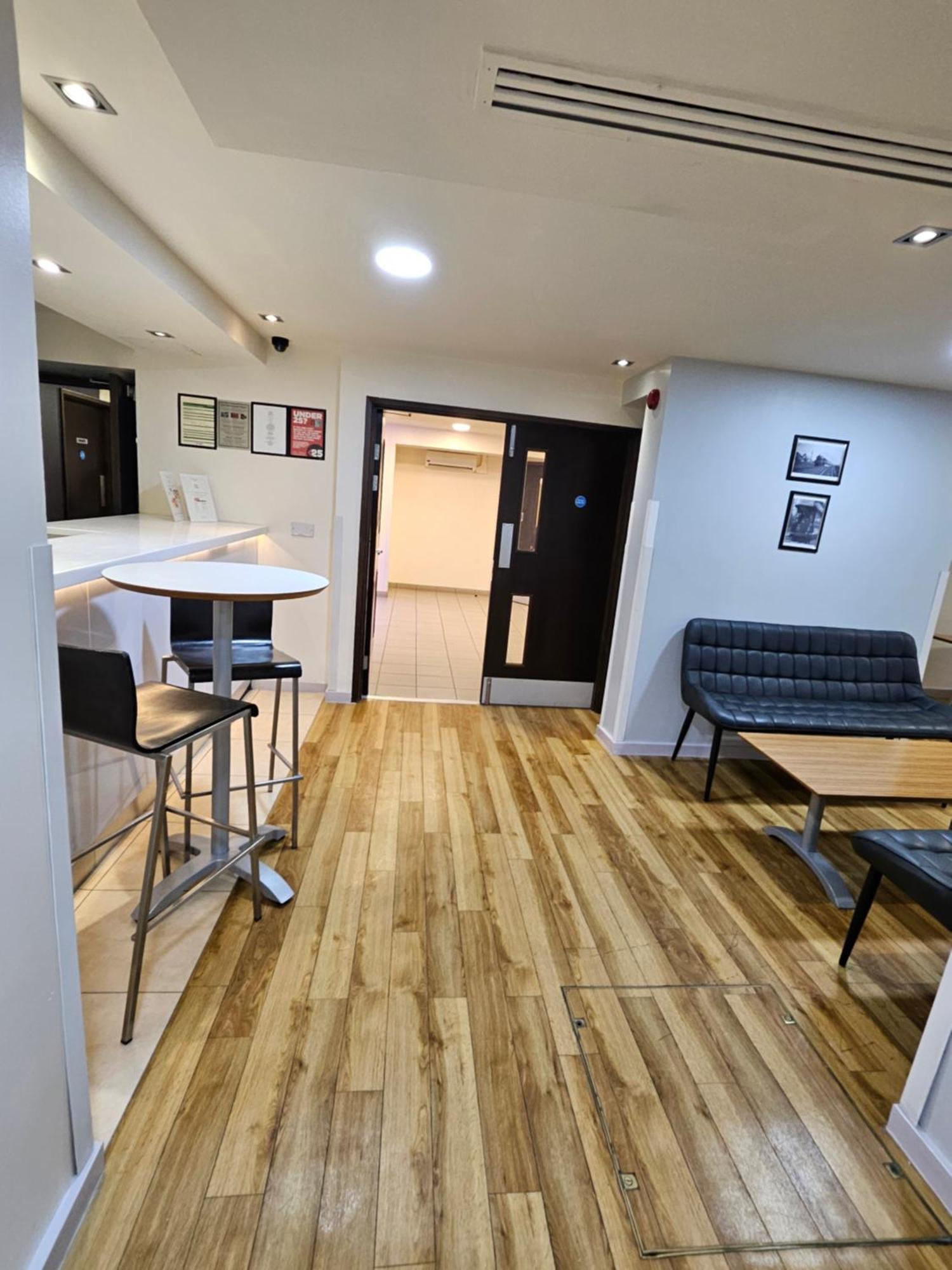 Go2 Hotels Burton Upon Trent Central Kültér fotó